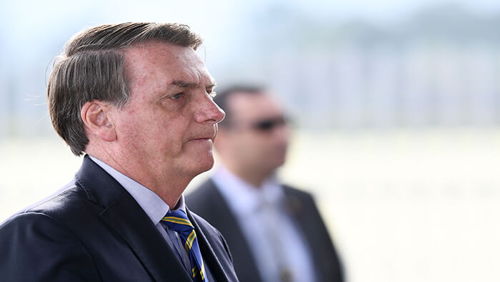 Jair Bolsonaro ha mostrado su rechazo a las medidas de caurentena decretado por algunos gobernadores brasileños para hacer frente al coronavirus.