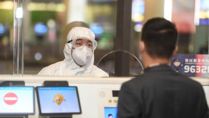 China continúa con tendencia a la baja de nuevas infecciones por coronavirus al contabilizar en las últimas 24 horas un único nuevo caso, 