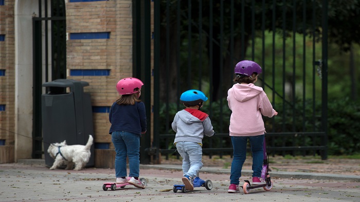 Funcionarios de Educación en España desaconsejaron el regreso a las escuelas, en mayo, de los niños entre cero y seis años, debido al alto riesgo de contagio con la Covid-19.