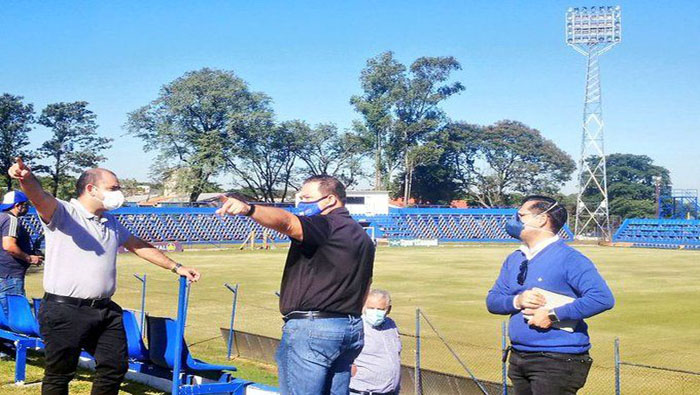 Según lo establecido por las autoridades paraguayas, los partidos de fútbol se realizarán sin público en los estadios.