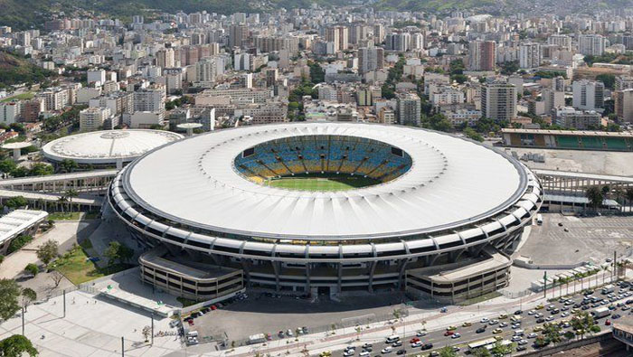 El Estadio Maracaná, sede de las Copas del Mundo de Fútbol en los años 1950 y 2014, es el estadio más grande de Brasil y cumple 70 años.