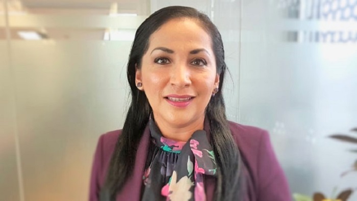 Diputada de la Revolución Ciudadana explicó sobre las problemáticas en materia política que vive Ecuador.