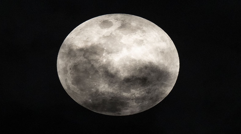 En el eclipse penumbral, el planeta Tierra tapa a la Luna de una manera específica. Así sucedió en gran parte del planeta en las noches del 4 y 5 de julio pasados.