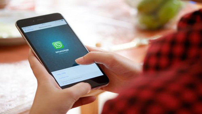 Los usuarios de WhatsApp reportaron que perdieron la conexión a la aplicación y que el servidor les emitió un mensaje de reintento.