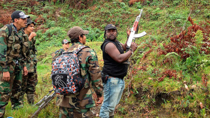 Este fin de semana, el grupo paramilitar habría sido la responsable de una masacre contra una comunidad campesina en Catatumbo,