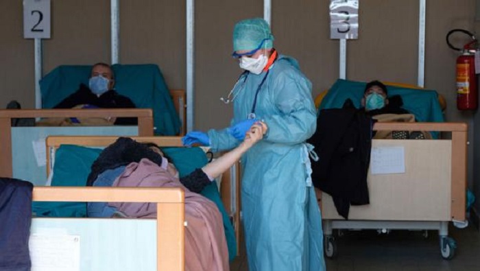 Un total de 1.243 pacientes están hospitalizados en Ecuador, y de ellos 361 son considerados con pronóstico reservado.