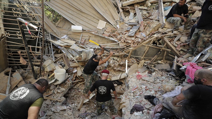 Las autoridades afirman que el número de personas desaparecidas entre los escombros puede ser mayor al de los fallecidos.