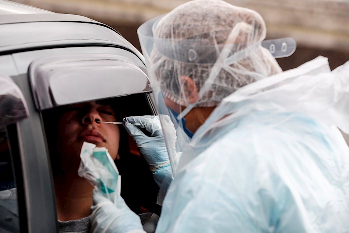 La OMS recomendó a las autoridades brasileñas dar más apoyo a la población de bajos recursos para enfrentar la pandemia.