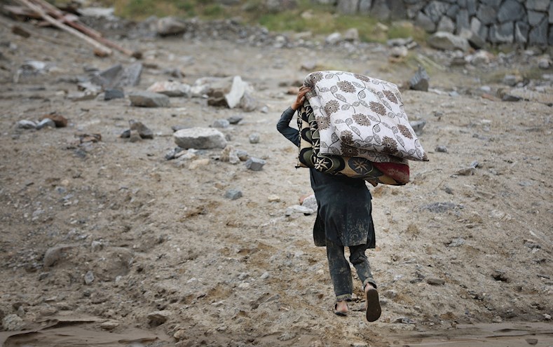 Miles de personas han perdido sus viviendas producto de las intensas lluvias y deslizamiento de tierra en Afganistán.