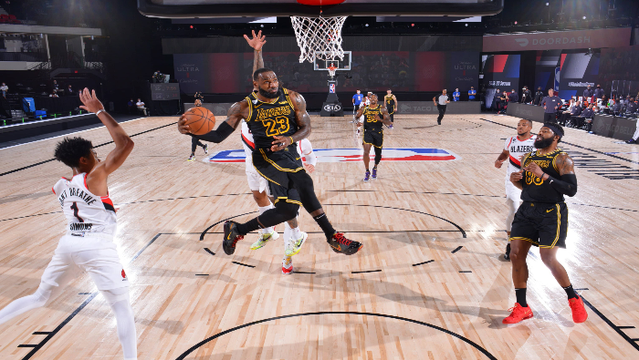 Los jugadores de la NBA habían detenido sus actividades deportivas en señal de protesta por una nueva agresión policial contra un hombre negro en EE.UU.