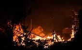 Las llamas arden este miércoles en el campamento de refugiados de Moria en la isla de Lesbos, Grecia.