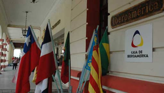 La Fiesta de la Cultura Iberoamericana coincide con los 27 años de fundación de la Casa de Iberoamérica, símbolo de hermandad entre naciones.