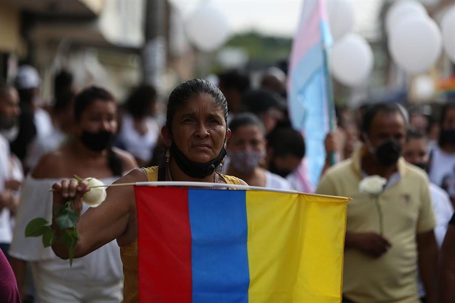 El paramilitarismo no se ha detenido en Colombia, siquiera, tras la firma de los acuerdos de paz en 2016.