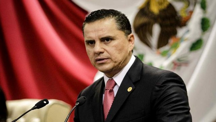 Años atrás se comprobó que Roberto Sandoval Castañeda había hecho uso indebido de fondos públicos para favorecer a candidatos del Partido Revolucionario Institucional (PRI).