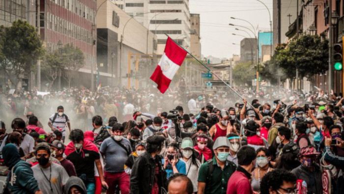 Por quinto día consecutivo se registraron protestas en varias ciudades como Lima, la capital, que fueron reprimidas con violencia por parte de la policía peruana.