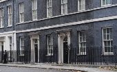 La Covid-19 ha vuelto a visitar el 10 de Downing Street, residencia oficial del jefe de Gobierno británico.