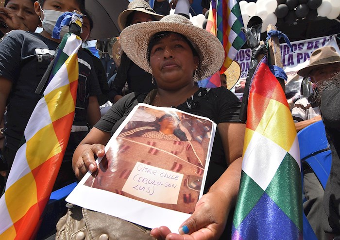 Familiares de víctimas de las masacres de Sacaba y Senkata piden justicia en Bolivia para que los hechos no queden impunes.