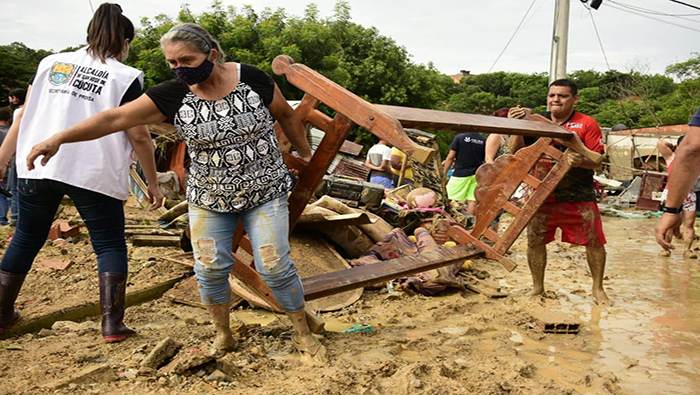 Cerca de 237 miembros de organismos de control se encuentran atendiendo el desastre natural en la ciudad de Cúcuta.