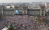 En la imagen de archivo, manifestantes realizan una protesta en Ciudad de Guatemala en 2015.