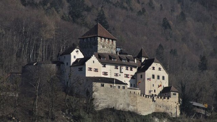 Liechtenstein reportó su primer caso de coronavirus el 3 de marzo de 2020.