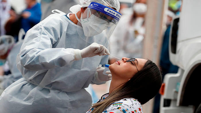 Según las cifras del coronavirus en Colombia, la región más afectada es la región capital con 393.583 contagios.