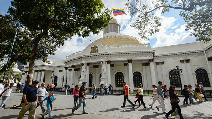 La nueva asamblea venezolana tendrá entre sus desafíos promulgar leyes para hacer frente a las medidas coercitivas de Estados Unidos.