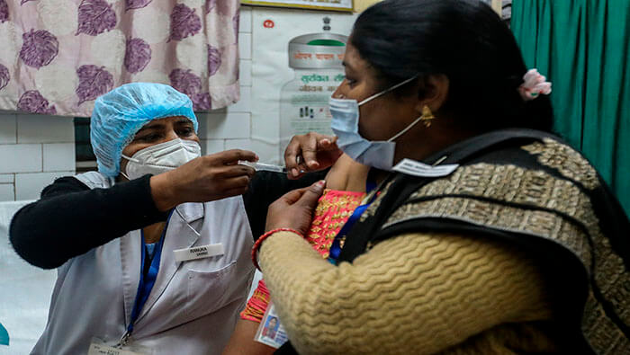 India es el segundo país con más infecciones del mundo, con más de 10.3 millones de casos y casi 150.000 muertes vinculadas al coronavirus.