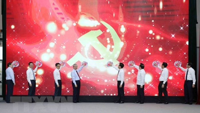 El PCV reitera el acierto del sistema socialista en Vietnam, así como la fuerte unidad entre el Partido, el ejército, y el pueblo.