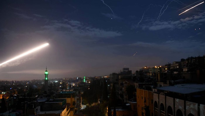 La agresión se llevó a cabo  a las 22H42 hora local con ráfagas de misiles aire-tierra y tierra-tierra dirigidos a algunos objetivos en la región sur, según informó el ministerio de Defensa
