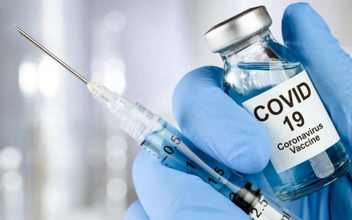 La vacuna contra la Covid-19 por ahora se aplicará en pacientes con insuficiencia renal y padecimientos oncológicos.