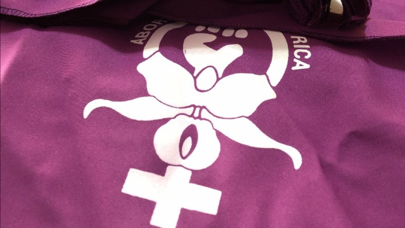 Aunque en Costa Rica existe el aborto terapéutico, las organizaciones feministas impulsan la ampliación de ese derecho.