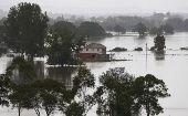 De acuerdo a fuentes meteorólogicas locales, las inundaciones en el área de Sidney son las más seveas en sesenta años.