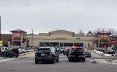 El Departamento de Policía de Boulder confirmó que hay un sospechoso herido y bajo custodia.