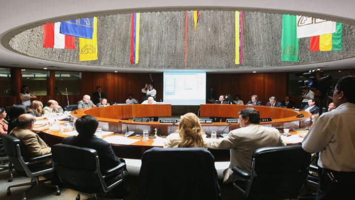 Los miembros del Parlandino aprueban un comunicado en contra del secretario general de la OEA.