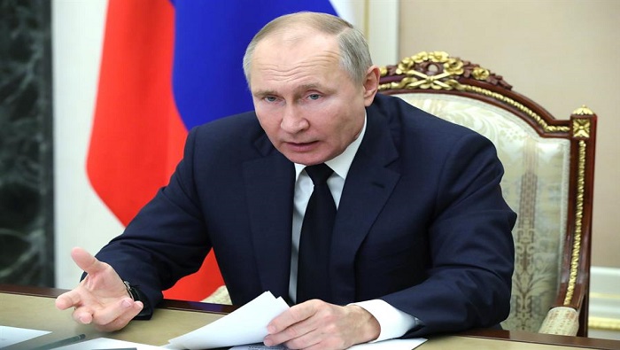 Vladimir Putin, sobre Bielorrusia, señaló la inadmisibilidad de la interferencia externa en los asuntos de ese estado.