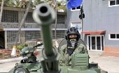 El ejército venezolano tiene dislocado en la frontera con Colombia numerosas unidades con el propósito de combatir el paramilitarismo.