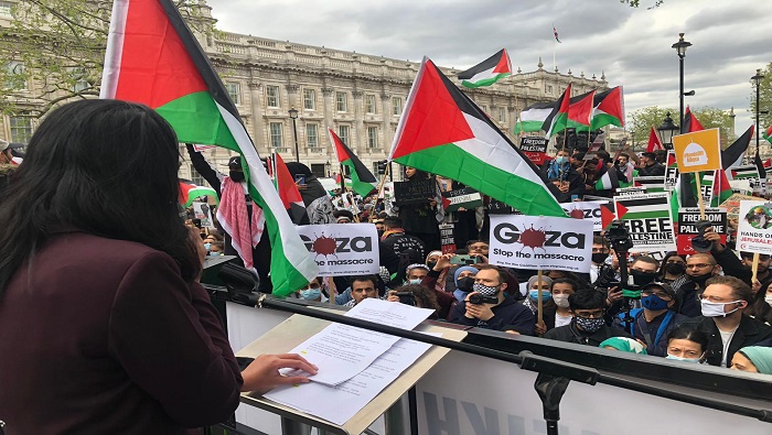 La manifestación en Londres reunió a cientos de simpatizantes con la causa palestina.