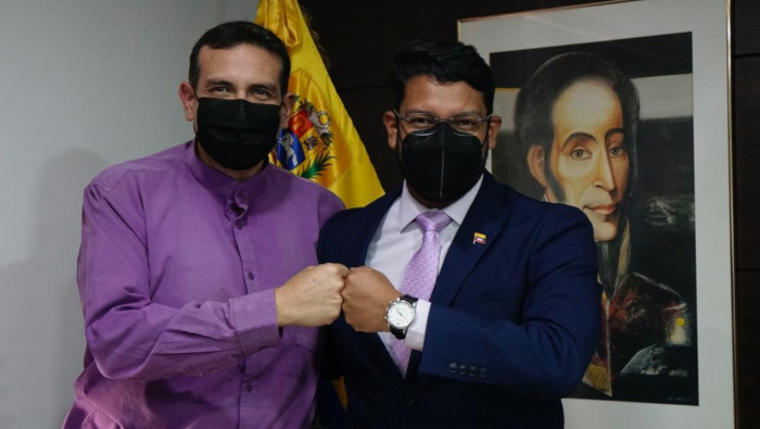 La reunión fue presidida por el vicecanciller venezolano Rander Peña y el embajador de Bolivia en Caracas, Sebastián Michel.