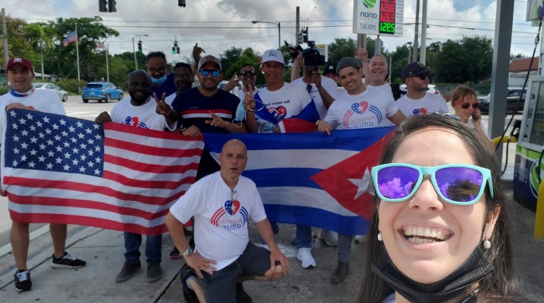 Ellos abogan por la reapertura de los servicios consulares en la embajada de Estados Unidos en La Habana y el levantamiento de la prohibición de enviar remesas a la isla.