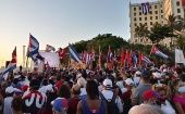 Ciudadanos cubanos se manifiestan este sábado en rechazo a los intentos desestabilizadores de los últimos días.