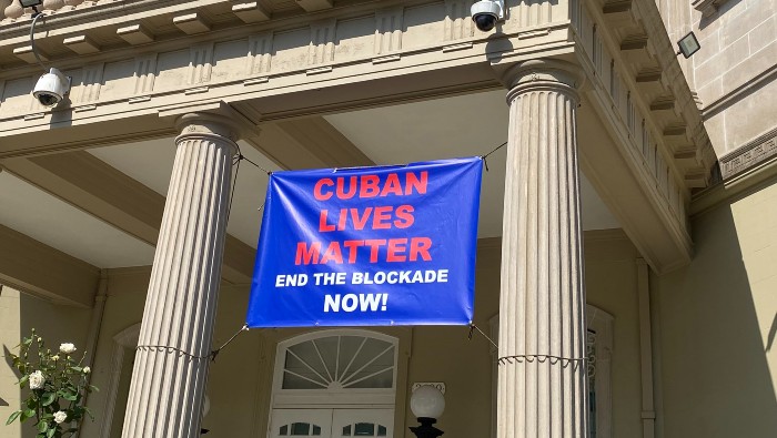 Continúan las campañas de apoyo nacional e internacional para exigir el fin del bloqueo contra Cuba por parte del Gobierno e EE.UU.