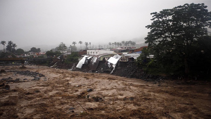Las autoridades no han reportados pérdidas humanas tras los diversos daños ocasionados por las fuertes lluvias.