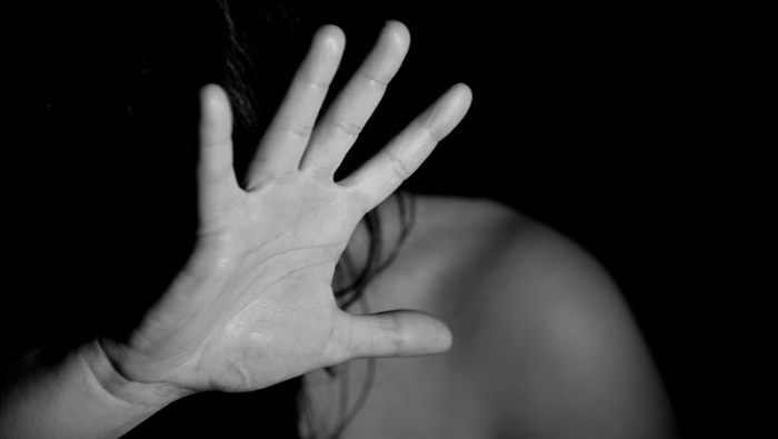 Según la Encuesta Nacional sobre Relaciones Familiares y Violencia de Género con las Mujeres, en el 2019, 65 de cada 100 mujeres fueron víctimas de algún tipo de violencia en Ecuador.