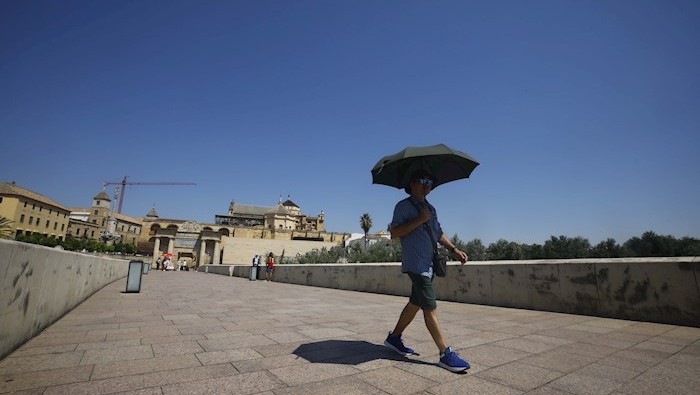 España ha tenido este año varios episodios sumamente cálidos cálidos, pero ninguno que pueda ser considerado como ola de calor.