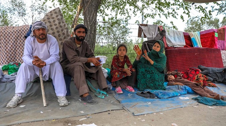 Según la Agencia de las Naciones Unidas para los Refugiados (Acnur), desde el mes de mayo de 2021, la ofensiva de talibanes ha dejado 250.000 desplazados, donde cuatro de cada cinco son mujeres y niños-