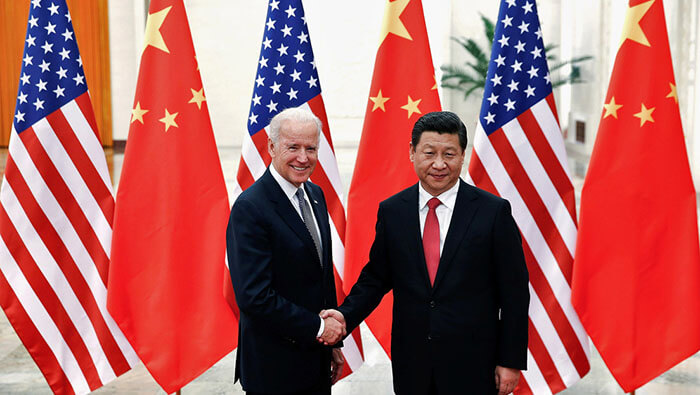 Joe Biden se reunió con el presidente Xi Jinping en Beijing el 4 de diciembre de 2013.