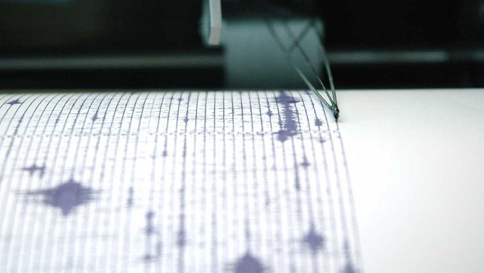Por datos del sistema chino, el terremoto se localizó a 10 kilómetros de profundidad bajo la región de Luzhou.