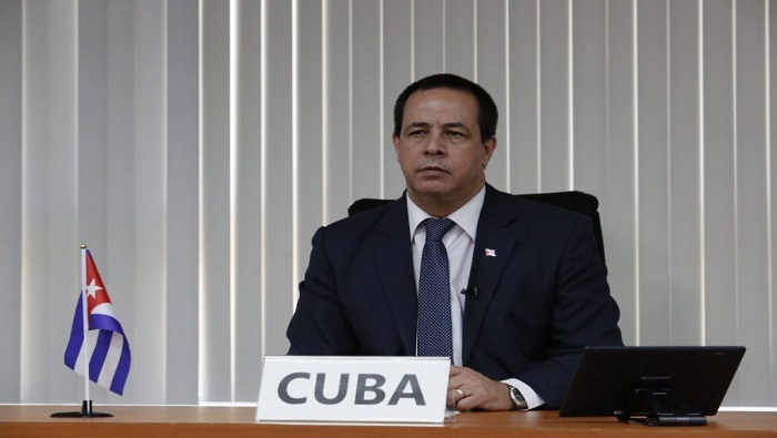 Cuba no “ha descansado ni un instante en el descomunal esfuerzo que realiza por derrotar al virus”, señaló el ministro de Salud.