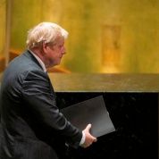 Boris Johnson y el "arco de crisis nuclear" contra China