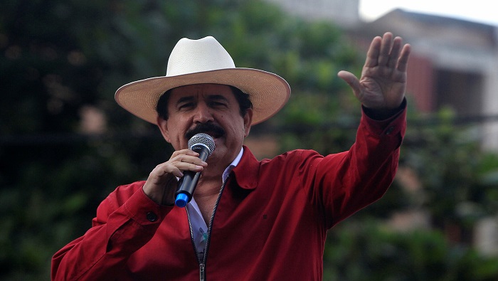 El 29 de junio de 2009 fue derrocado del cargo de presidente, Manuel Zelaya.